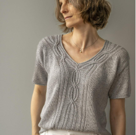 [Aneta Bleyer] Топ с японским плечом, вязаный спицами сверху Sylvan Tee (2025)